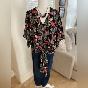NWT Entro Floral Front-Tie Blouse - Size SMALL